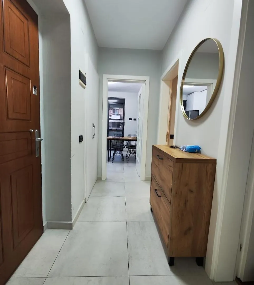 Illyrian Downtown Apartament Tirana