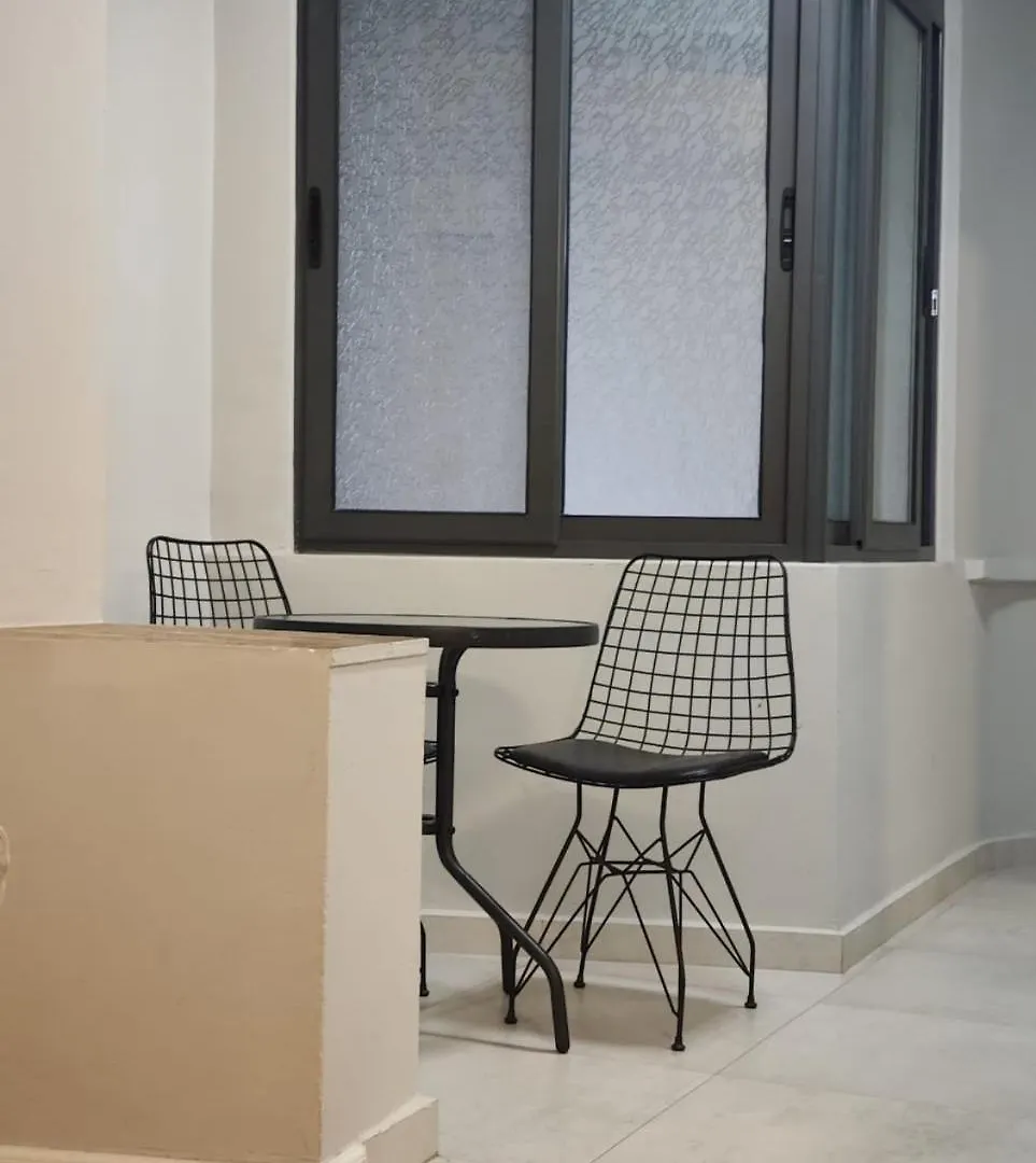 Illyrian Downtown Apartament Tirana 0*,  Albanie